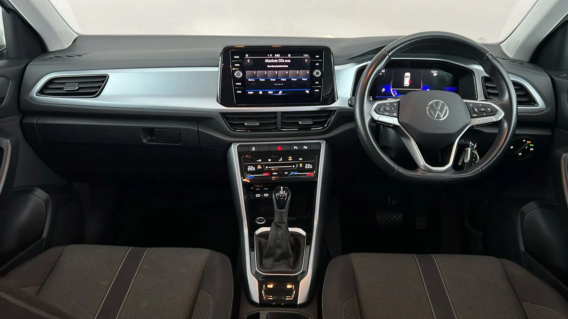 2023 VOLKSWAGEN T-ROC 2023 VOLKSWAGEN T-ROC