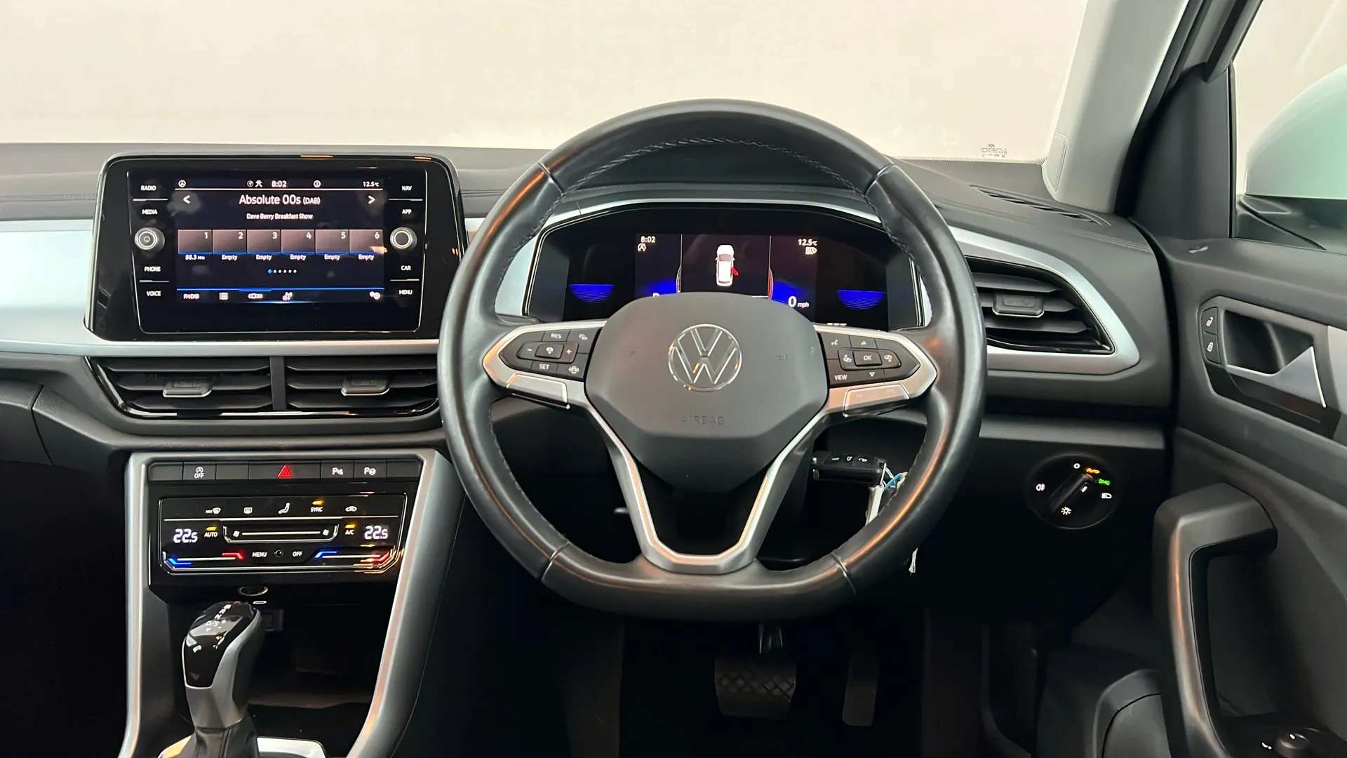 2023 VOLKSWAGEN T-ROC 2023 VOLKSWAGEN T-ROC