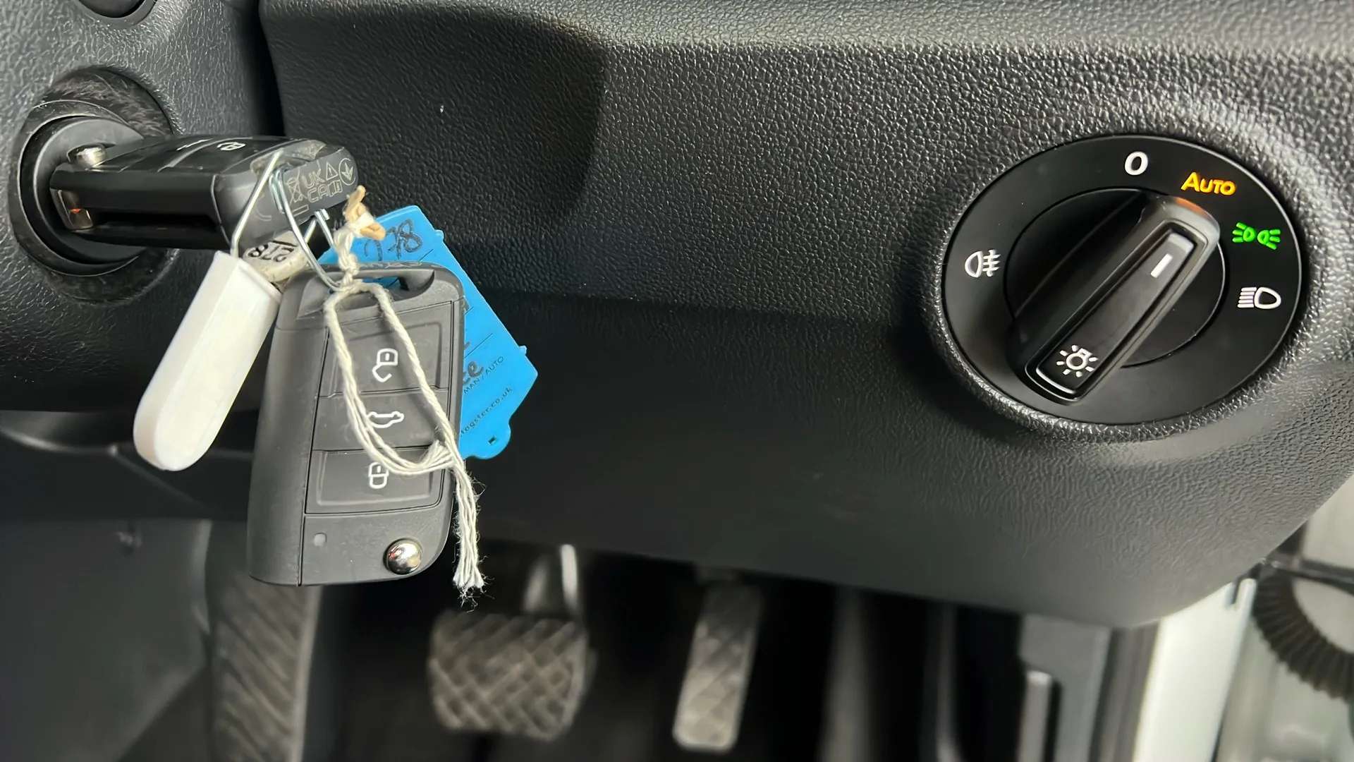 2023 VOLKSWAGEN T-ROC 2023 VOLKSWAGEN T-ROC