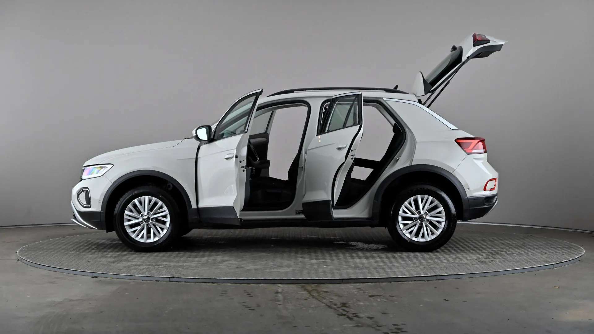 2023 VOLKSWAGEN T-ROC 2023 VOLKSWAGEN T-ROC