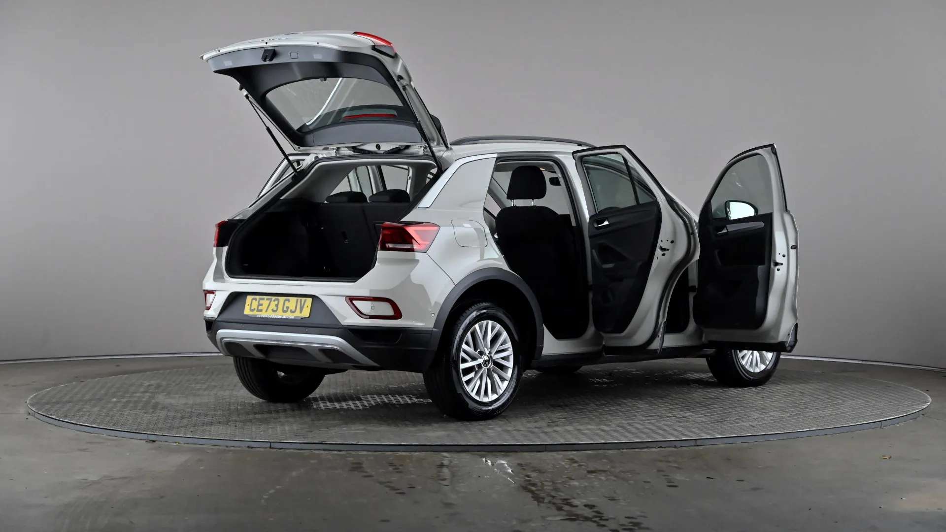 2023 VOLKSWAGEN T-ROC 2023 VOLKSWAGEN T-ROC