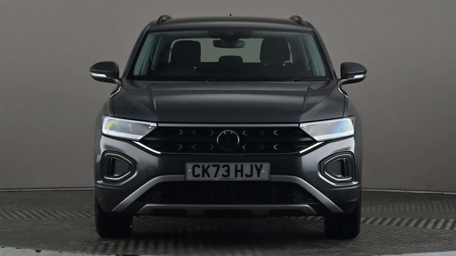 A 2023 VOLKSWAGEN T-ROC 1.5 TSI Life DSG A 2023 VOLKSWAGEN T-ROC 1.5 TSI Life DSG