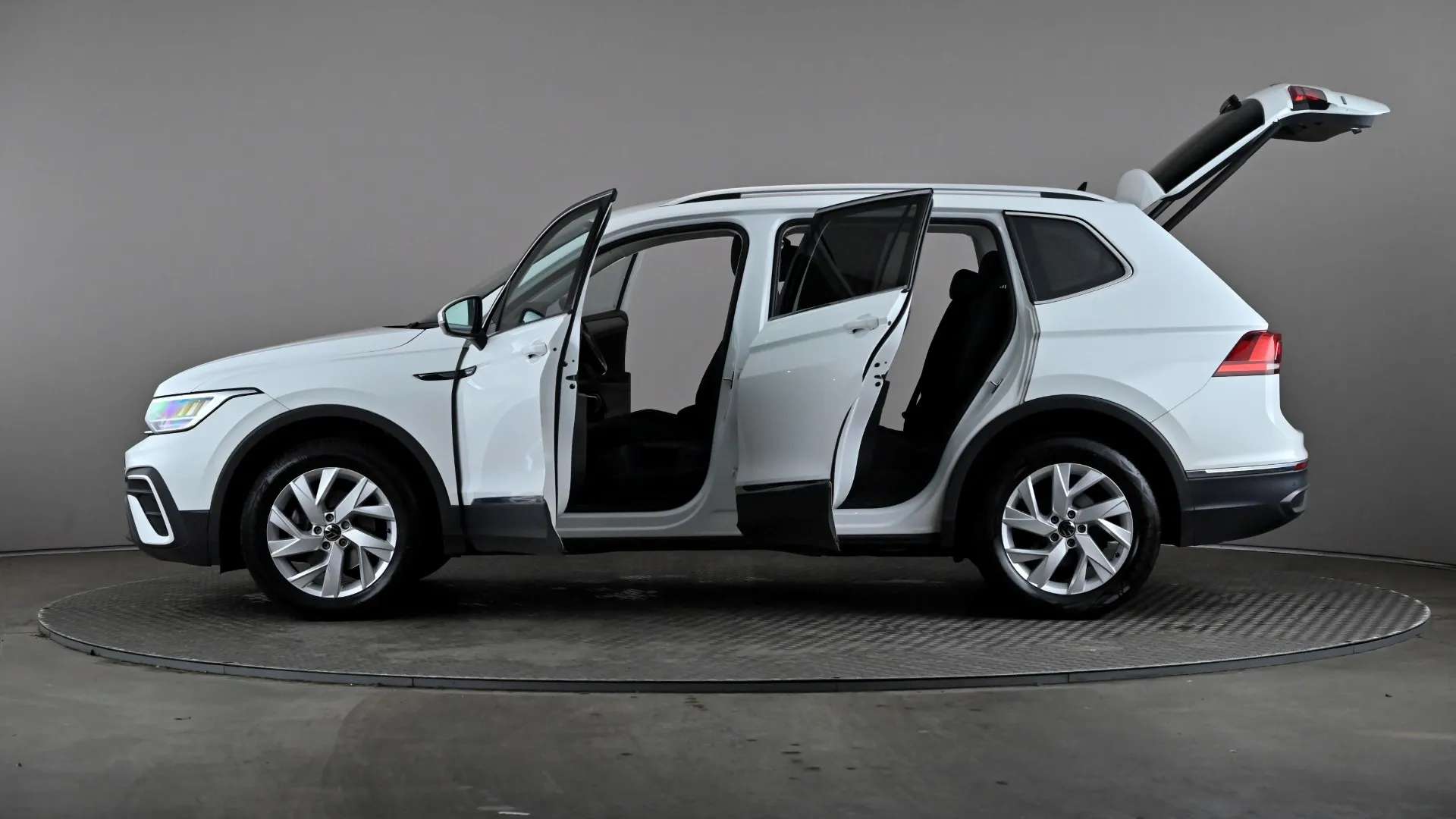 2024 VOLKSWAGEN TIGUAN ALLSPACE 2024 VOLKSWAGEN TIGUAN ALLSPACE