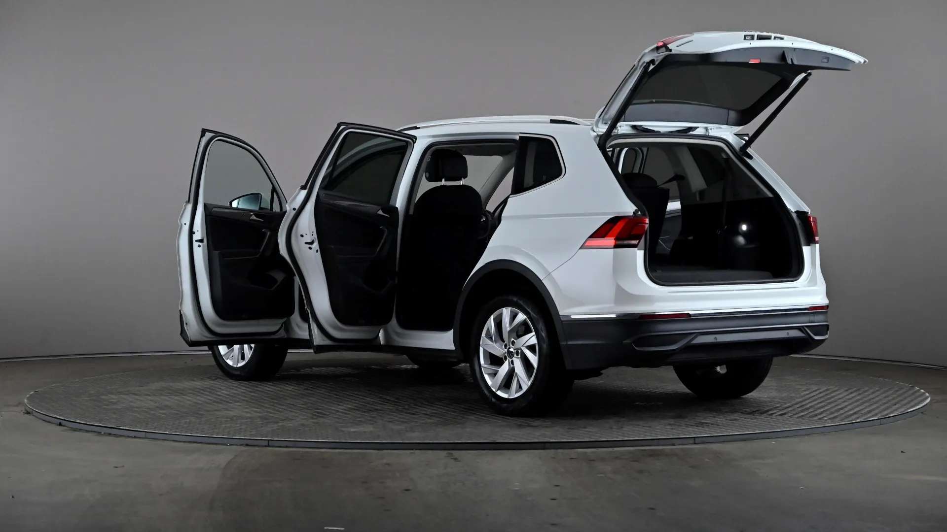 2024 VOLKSWAGEN TIGUAN ALLSPACE 2024 VOLKSWAGEN TIGUAN ALLSPACE