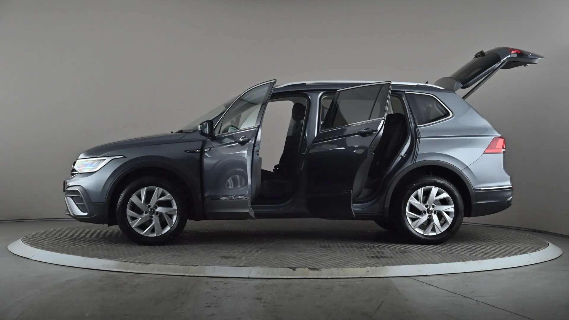 2022 VOLKSWAGEN TIGUAN ALLSPACE 2022 VOLKSWAGEN TIGUAN ALLSPACE