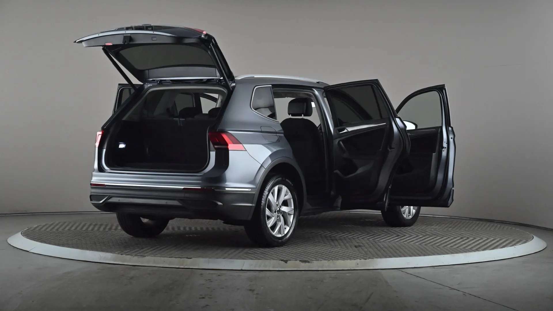 2022 VOLKSWAGEN TIGUAN ALLSPACE 2022 VOLKSWAGEN TIGUAN ALLSPACE