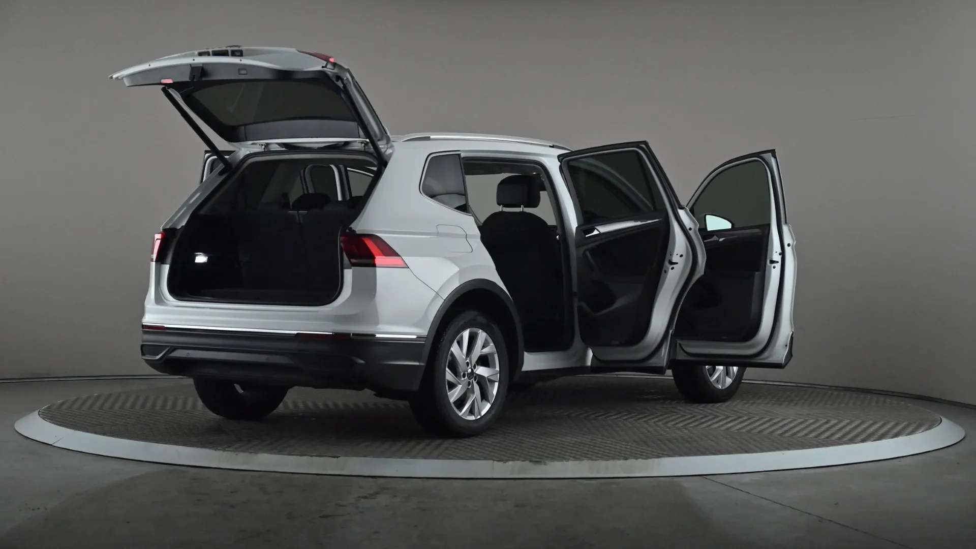 2023 VOLKSWAGEN TIGUAN ALLSPACE 2023 VOLKSWAGEN TIGUAN ALLSPACE
