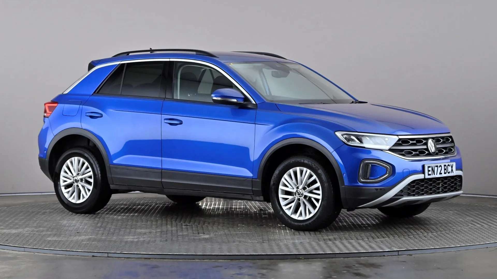 A 2023 VOLKSWAGEN T-ROC 1.5 TSI Life DSG A 2023 VOLKSWAGEN T-ROC 1.5 TSI Life DSG