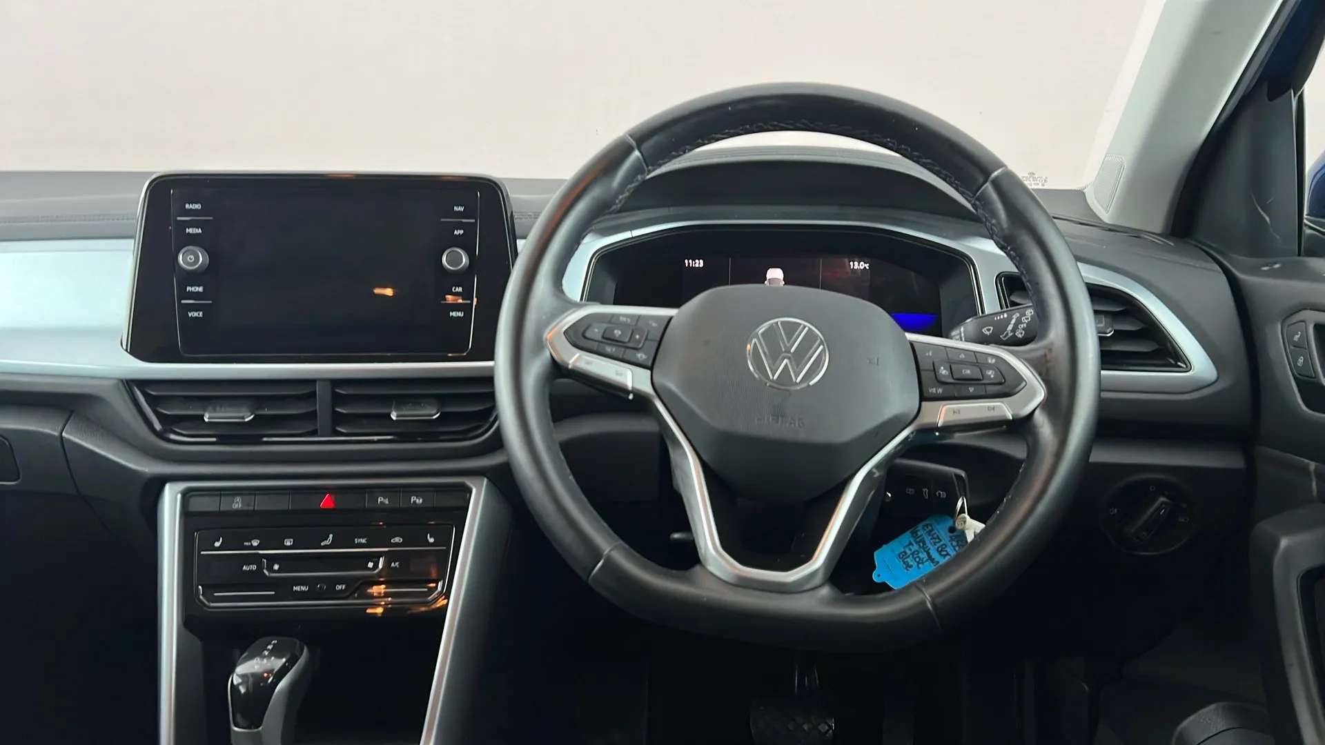 2023 VOLKSWAGEN T-ROC 2023 VOLKSWAGEN T-ROC