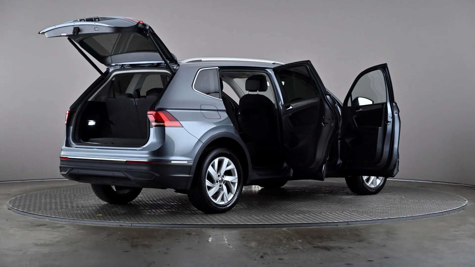 2022 VOLKSWAGEN TIGUAN ALLSPACE 2022 VOLKSWAGEN TIGUAN ALLSPACE