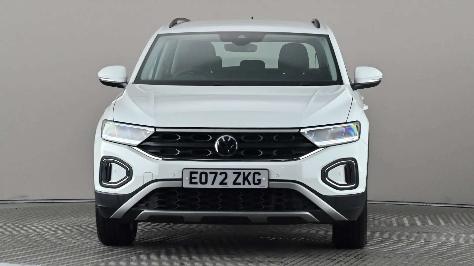 A 2022 VOLKSWAGEN T-ROC 1.5 TSI Life DSG A 2022 VOLKSWAGEN T-ROC 1.5 TSI Life DSG