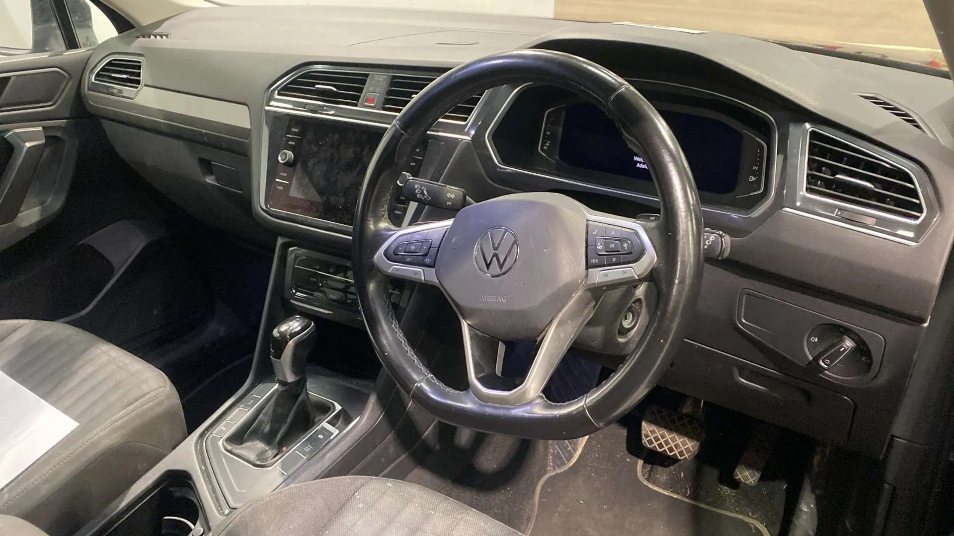 A 2022 VOLKSWAGEN TIGUAN ALLSPACE 1.5 TSI Life DSG A 2022 VOLKSWAGEN TIGUAN ALLSPACE 1.5 TSI Life DSG