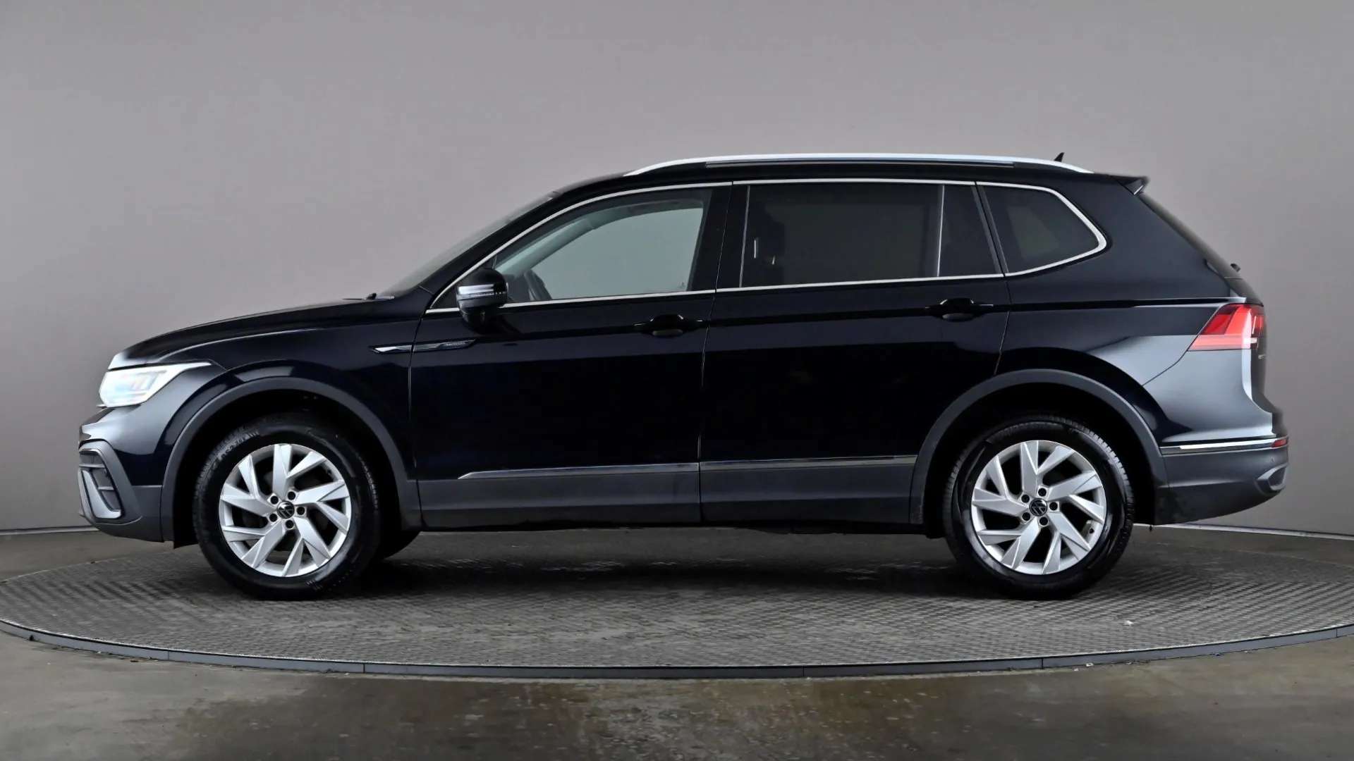2022 VOLKSWAGEN TIGUAN ALLSPACE 2022 VOLKSWAGEN TIGUAN ALLSPACE