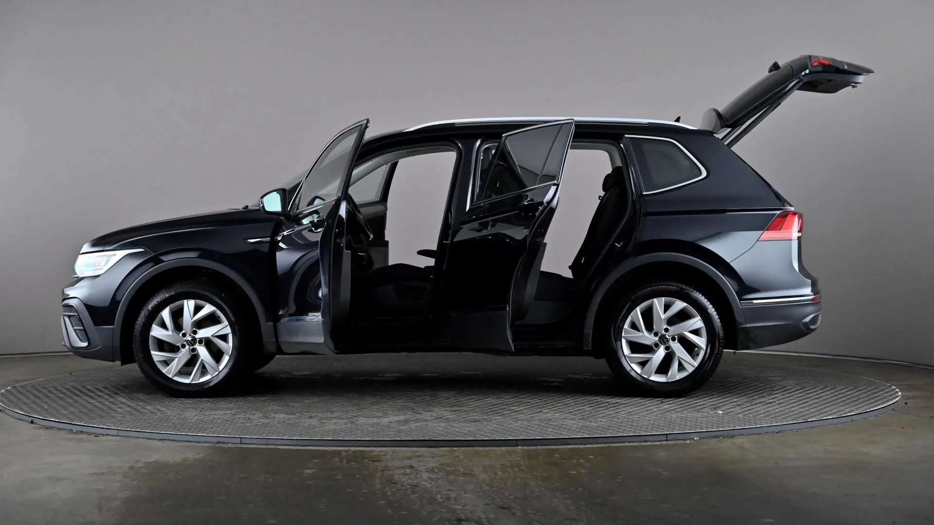 2022 VOLKSWAGEN TIGUAN ALLSPACE 2022 VOLKSWAGEN TIGUAN ALLSPACE