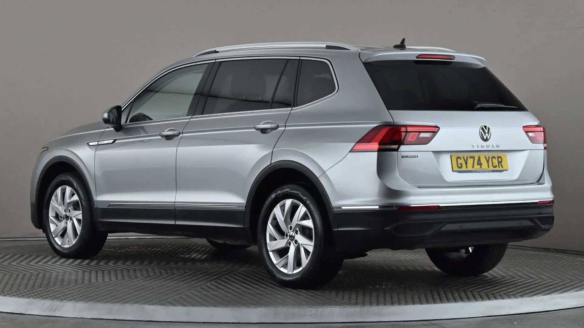 A 2025 VOLKSWAGEN TIGUAN ALLSPACE 1.5 TSI Life DSG A 2025 VOLKSWAGEN TIGUAN ALLSPACE 1.5 TSI Life DSG