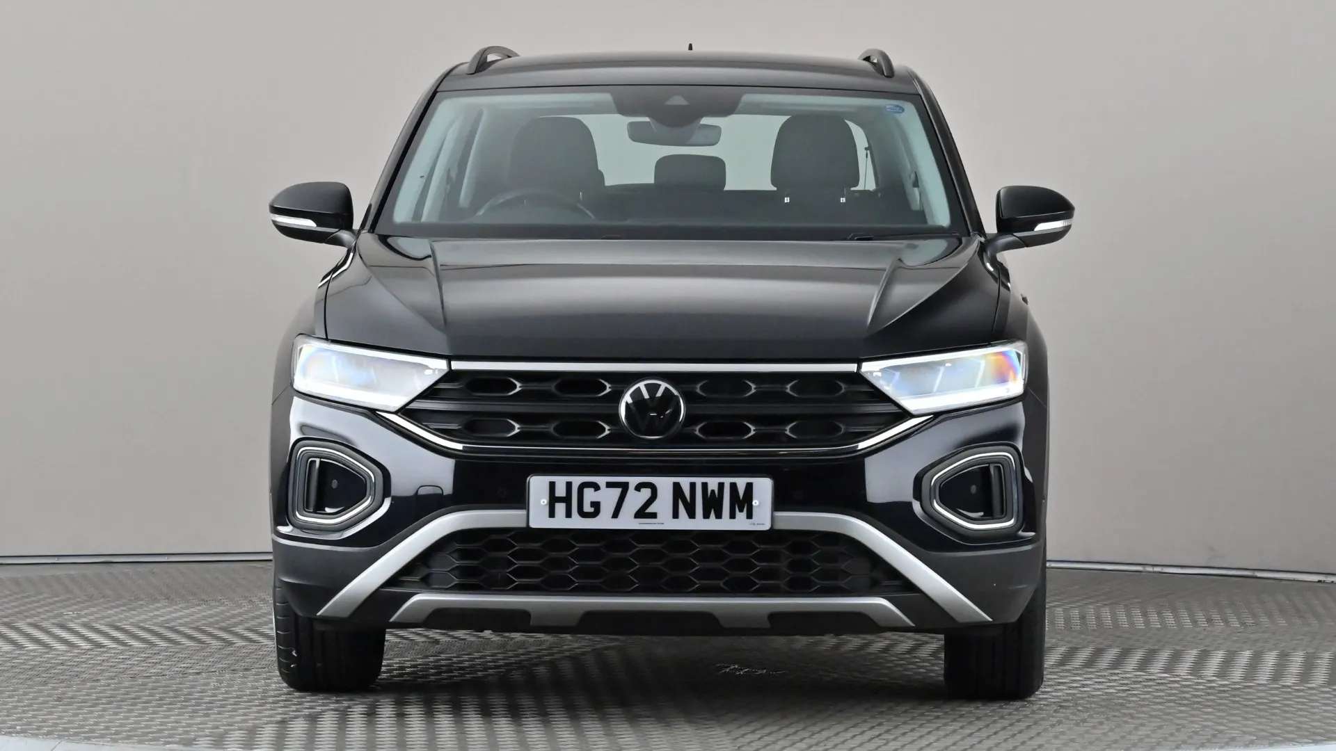 A 2023 VOLKSWAGEN T-ROC 1.5 TSI Life DSG A 2023 VOLKSWAGEN T-ROC 1.5 TSI Life DSG
