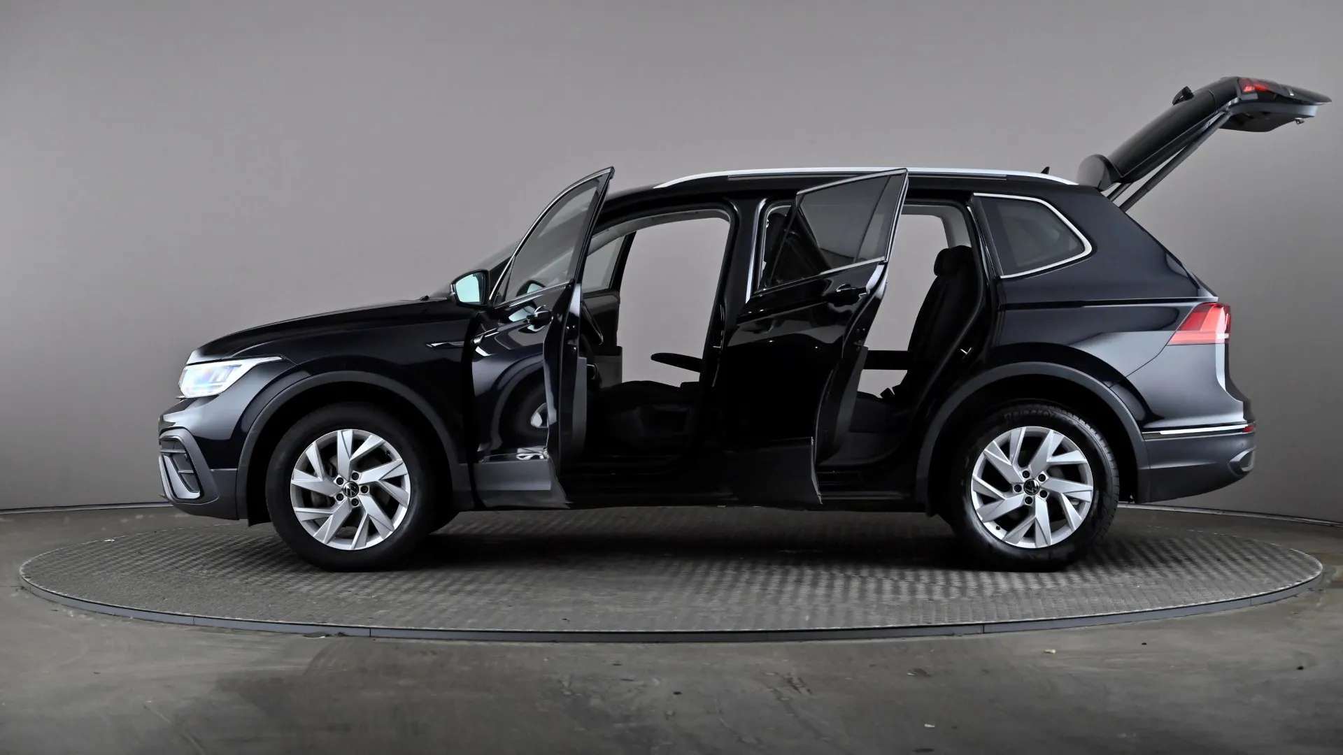 2022 VOLKSWAGEN TIGUAN ALLSPACE 2022 VOLKSWAGEN TIGUAN ALLSPACE