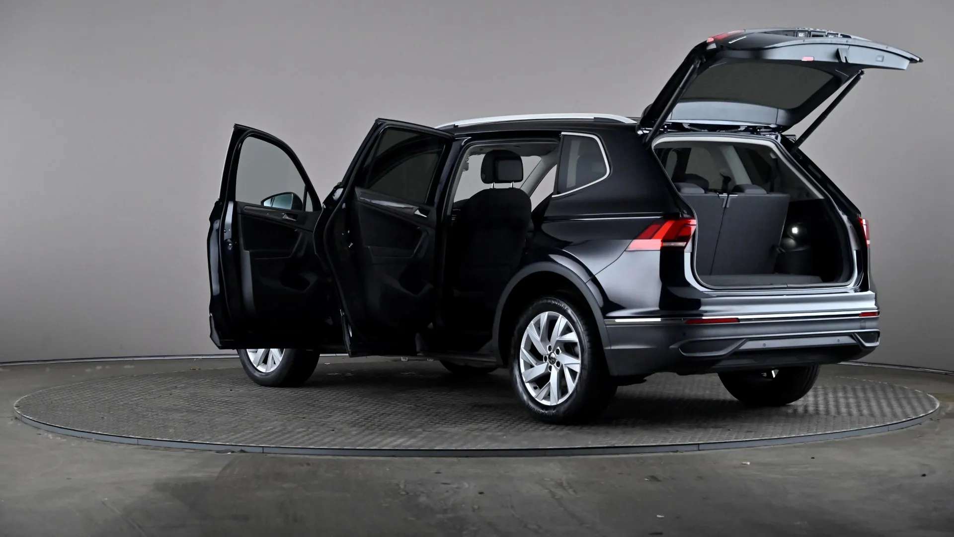 2022 VOLKSWAGEN TIGUAN ALLSPACE 2022 VOLKSWAGEN TIGUAN ALLSPACE
