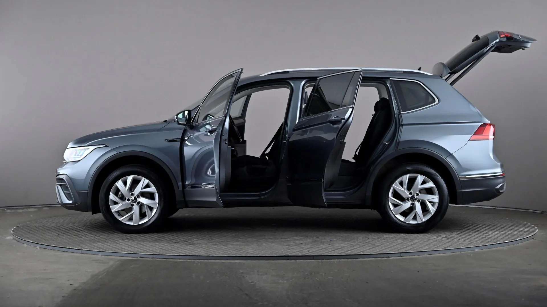 2022 VOLKSWAGEN TIGUAN ALLSPACE 2022 VOLKSWAGEN TIGUAN ALLSPACE