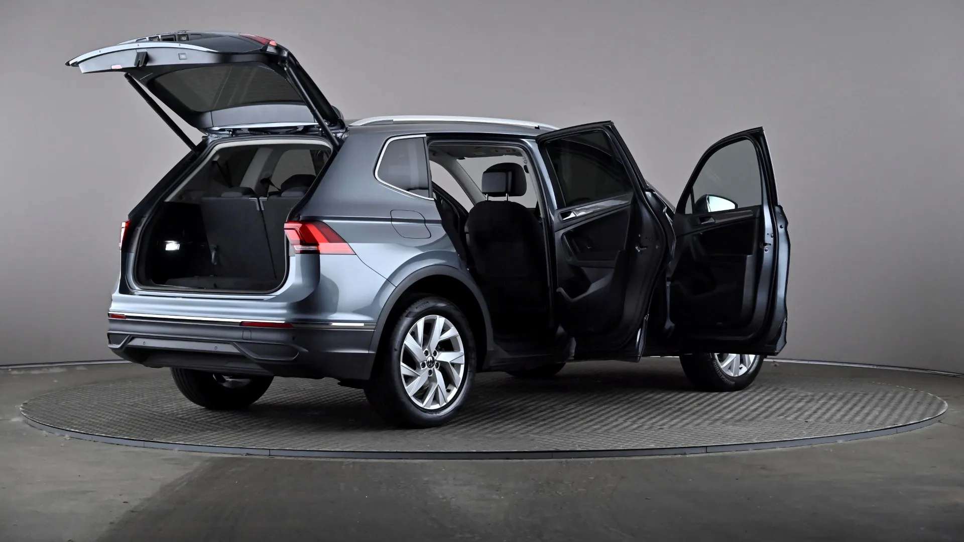 2022 VOLKSWAGEN TIGUAN ALLSPACE 2022 VOLKSWAGEN TIGUAN ALLSPACE