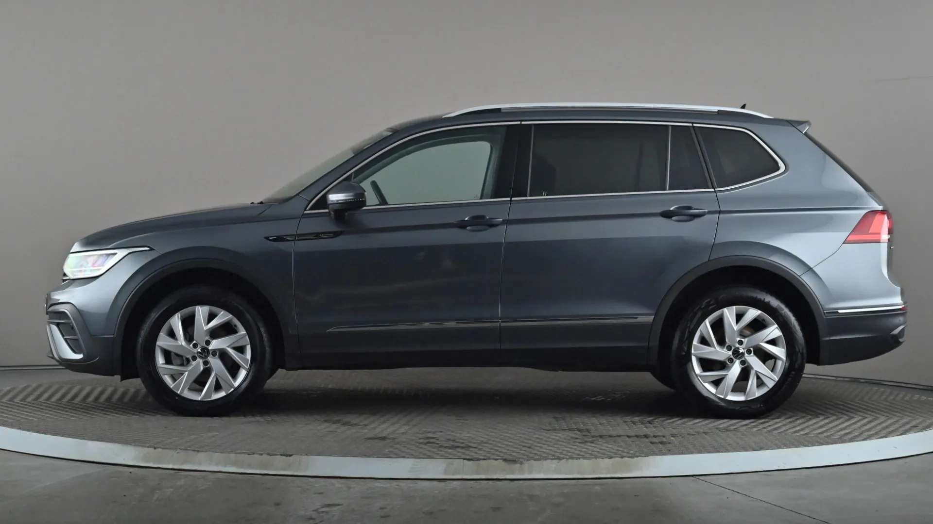 2023 VOLKSWAGEN TIGUAN ALLSPACE 2023 VOLKSWAGEN TIGUAN ALLSPACE
