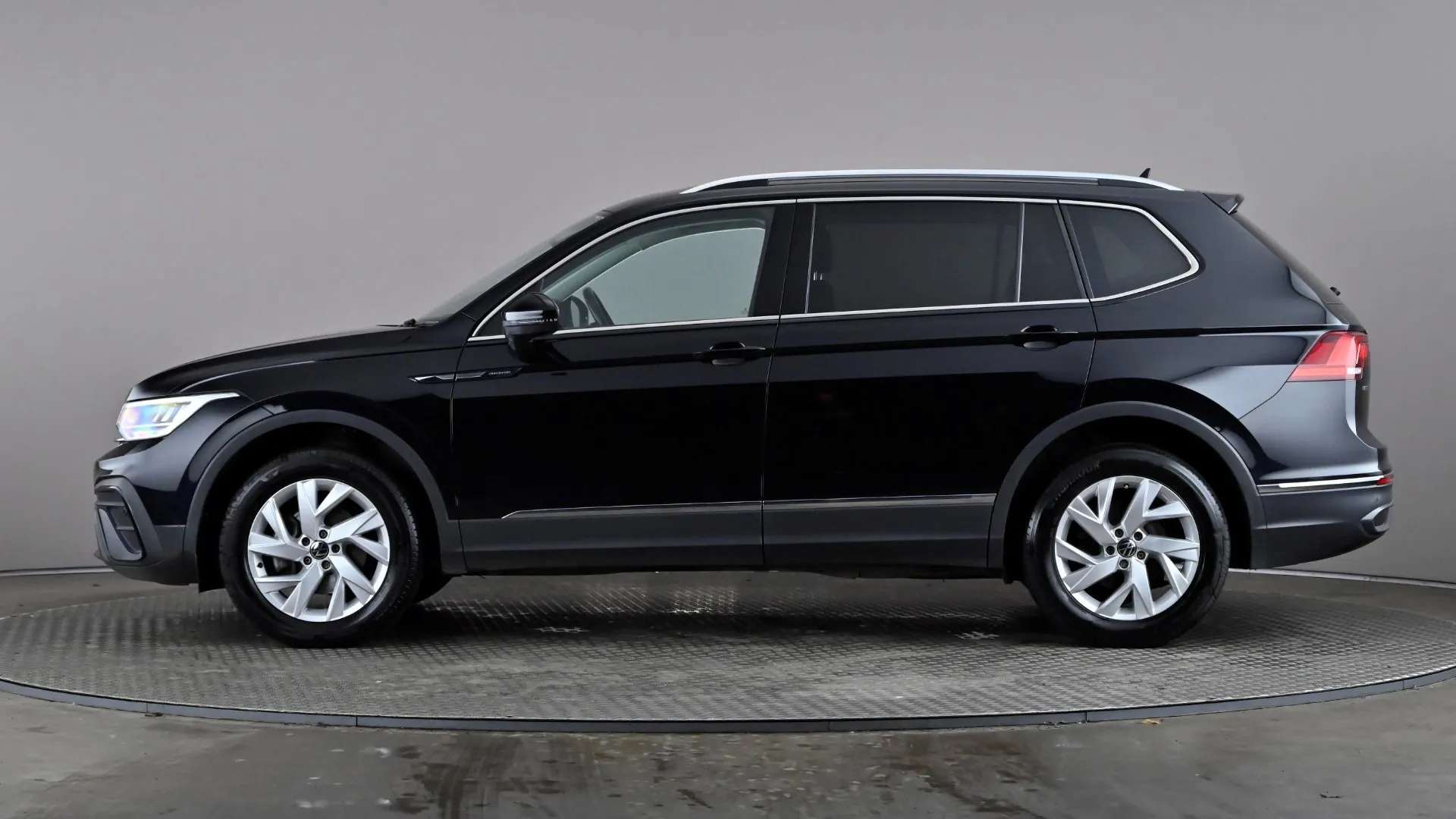 2022 VOLKSWAGEN TIGUAN ALLSPACE 2022 VOLKSWAGEN TIGUAN ALLSPACE