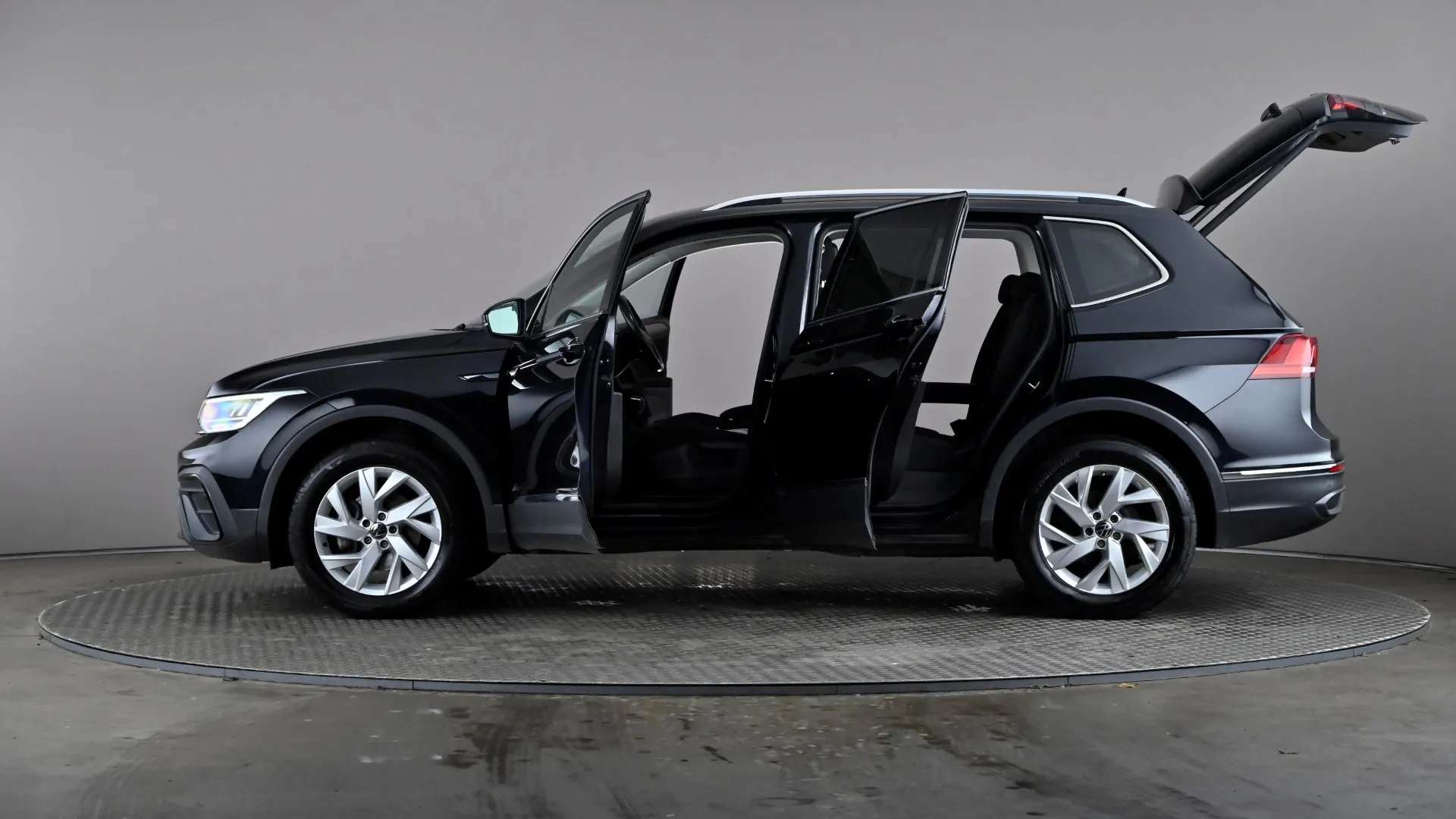 2022 VOLKSWAGEN TIGUAN ALLSPACE 2022 VOLKSWAGEN TIGUAN ALLSPACE