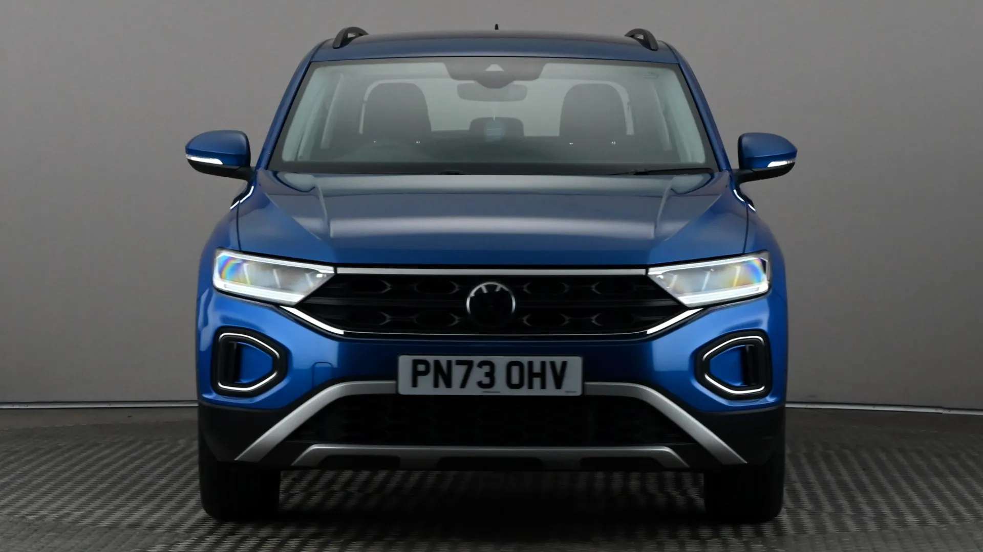 A 2023 VOLKSWAGEN T-ROC 1.5 TSI Life DSG A 2023 VOLKSWAGEN T-ROC 1.5 TSI Life DSG