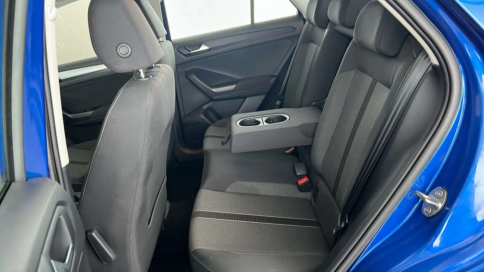 2023 VOLKSWAGEN T-ROC 2023 VOLKSWAGEN T-ROC
