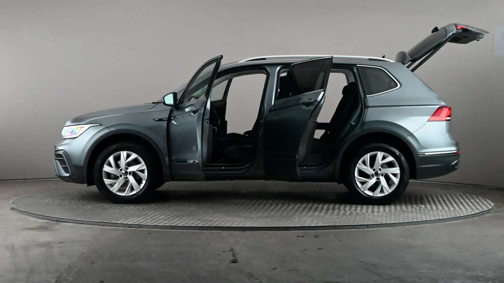 2023 VOLKSWAGEN TIGUAN ALLSPACE 2023 VOLKSWAGEN TIGUAN ALLSPACE