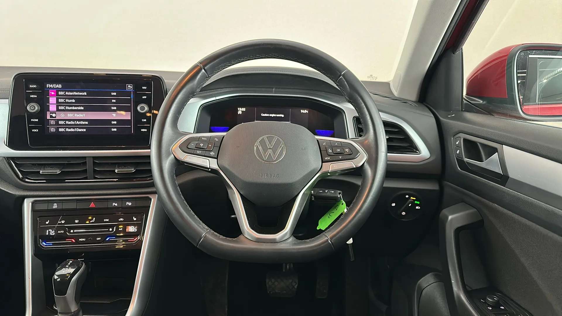 2023 VOLKSWAGEN T-ROC 2023 VOLKSWAGEN T-ROC