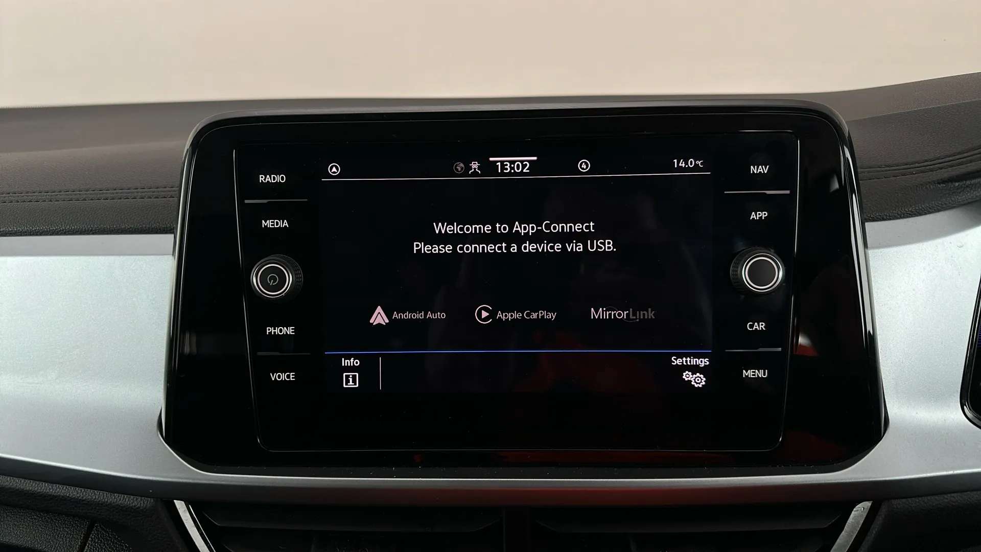2023 VOLKSWAGEN T-ROC 2023 VOLKSWAGEN T-ROC