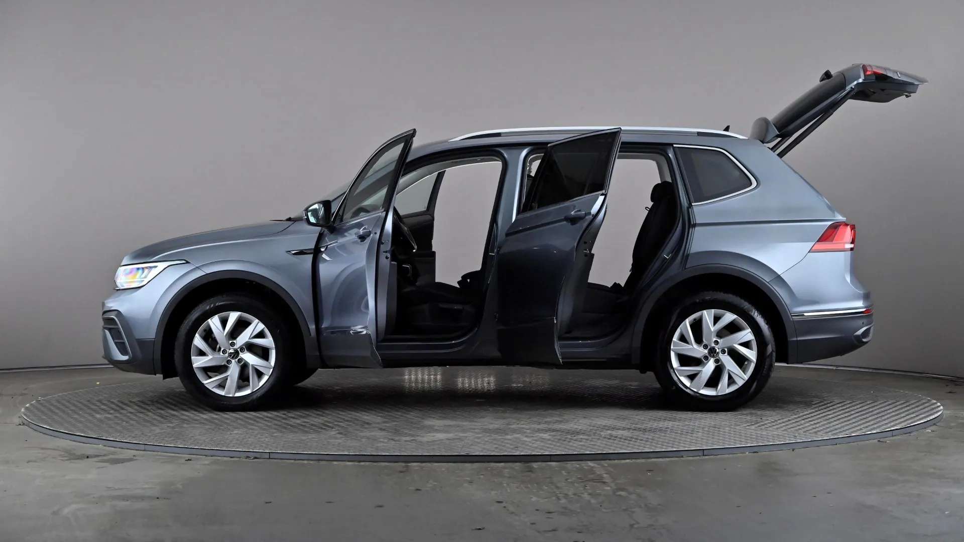 2023 VOLKSWAGEN TIGUAN ALLSPACE 2023 VOLKSWAGEN TIGUAN ALLSPACE