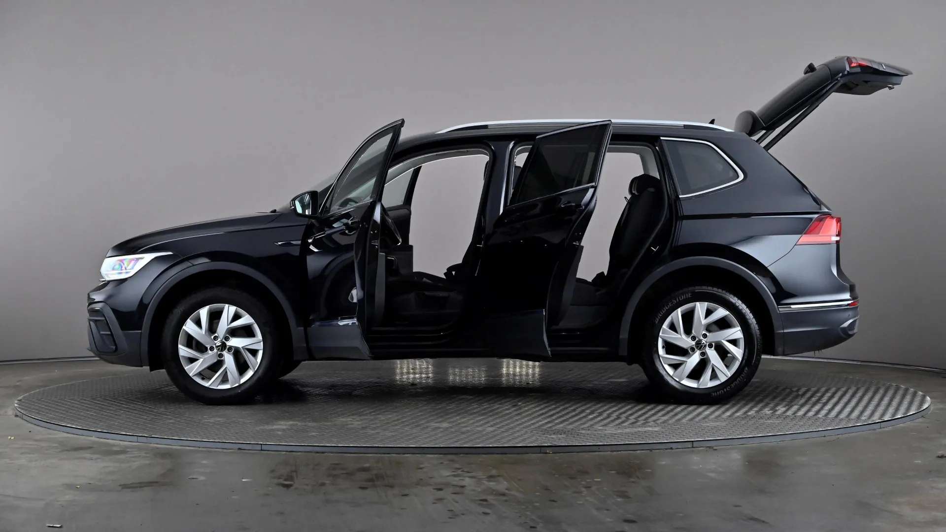 2022 VOLKSWAGEN TIGUAN ALLSPACE 2022 VOLKSWAGEN TIGUAN ALLSPACE