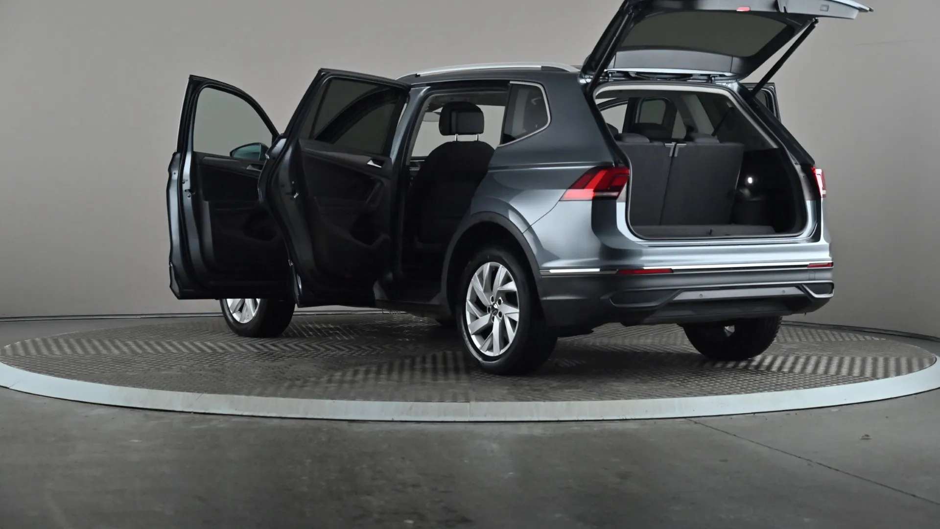 2022 VOLKSWAGEN TIGUAN ALLSPACE 2022 VOLKSWAGEN TIGUAN ALLSPACE