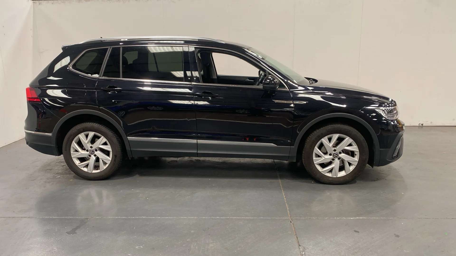 2023 VOLKSWAGEN TIGUAN ALLSPACE 2023 VOLKSWAGEN TIGUAN ALLSPACE