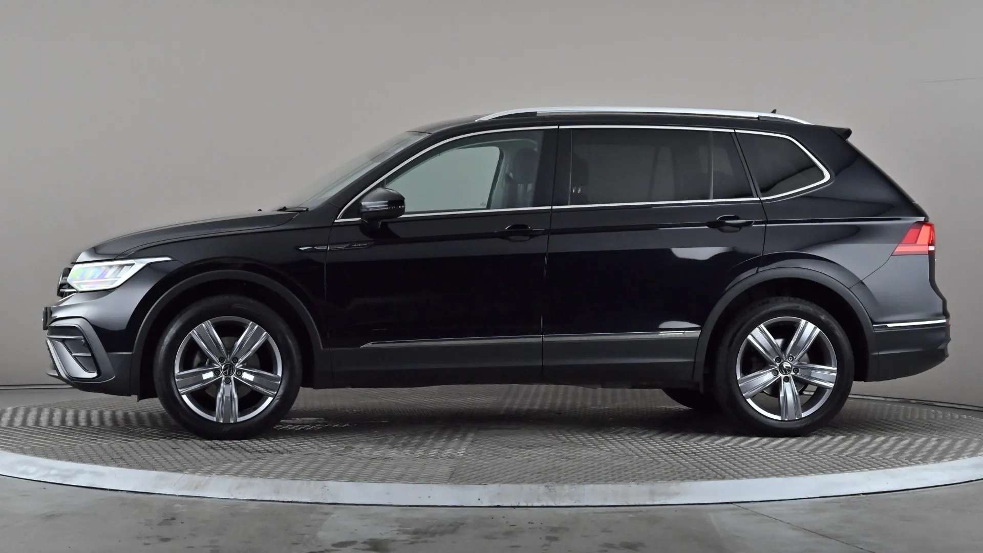 2023 VOLKSWAGEN TIGUAN ALLSPACE 2023 VOLKSWAGEN TIGUAN ALLSPACE