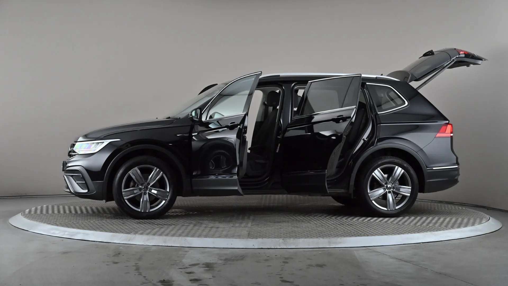 2023 VOLKSWAGEN TIGUAN ALLSPACE 2023 VOLKSWAGEN TIGUAN ALLSPACE