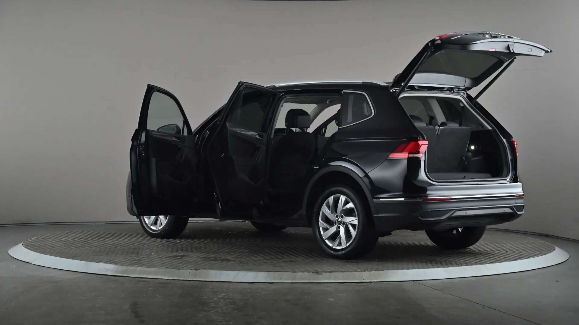 2022 VOLKSWAGEN TIGUAN ALLSPACE 2022 VOLKSWAGEN TIGUAN ALLSPACE