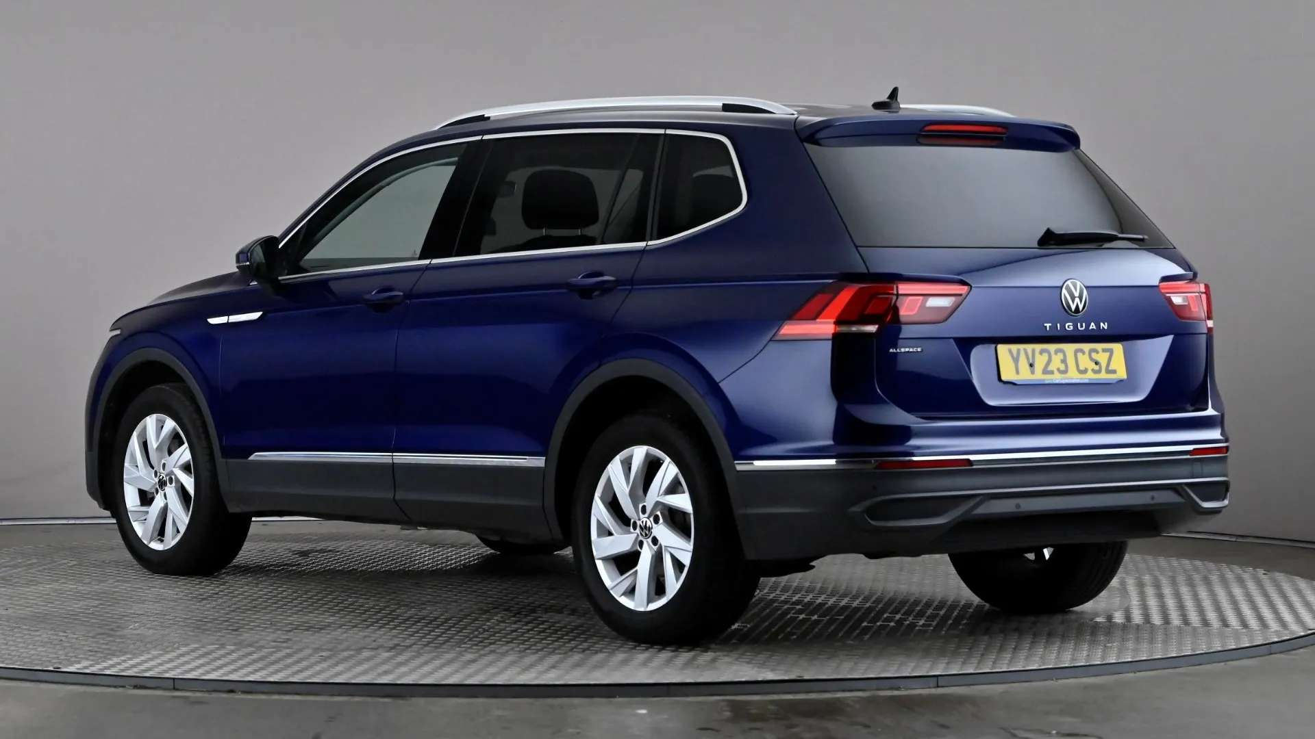 A 2023 VOLKSWAGEN TIGUAN ALLSPACE 1.5 TSI Life DSG A 2023 VOLKSWAGEN TIGUAN ALLSPACE 1.5 TSI Life DSG