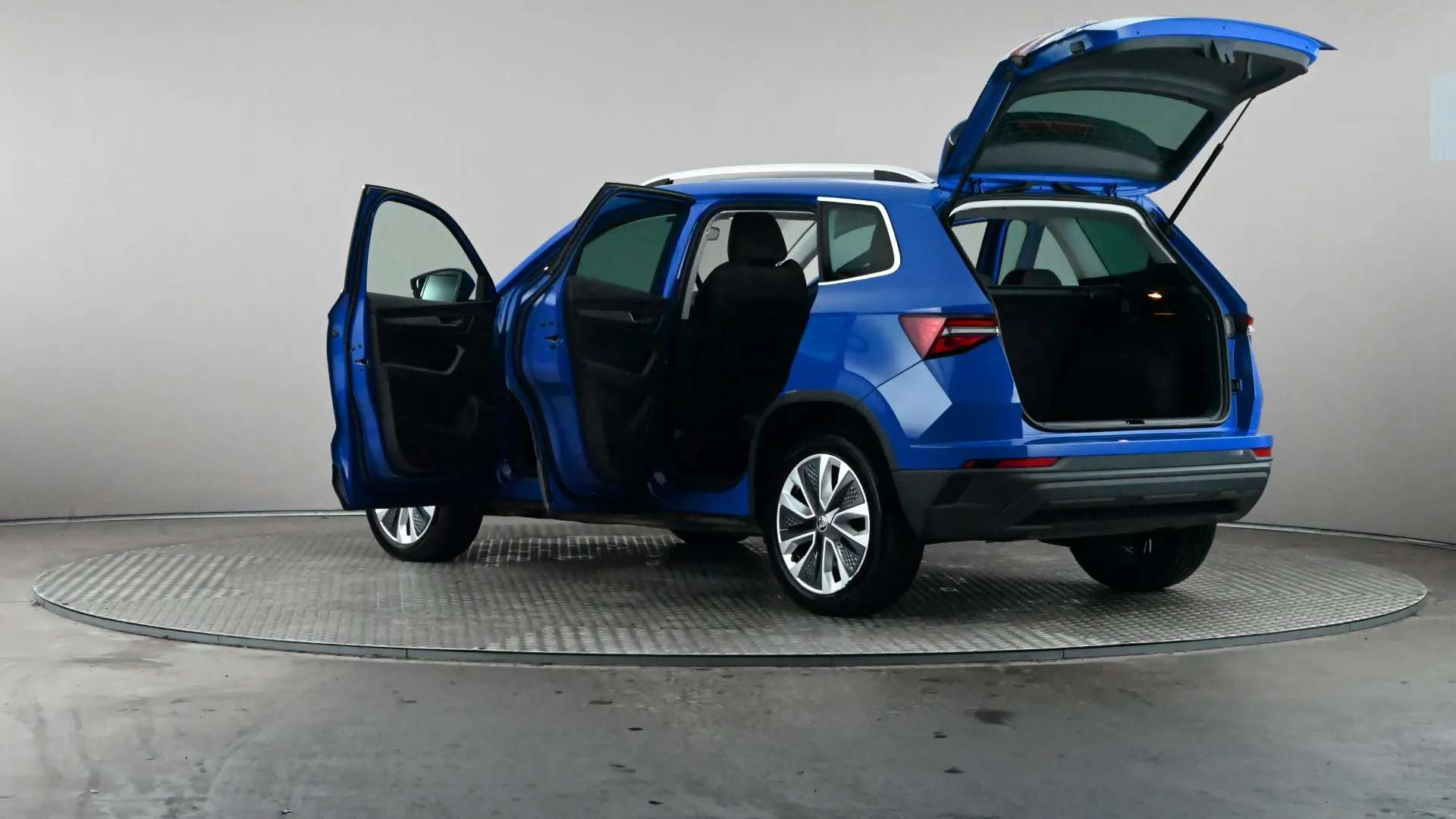 2023 SKODA KAROQ 2023 SKODA KAROQ