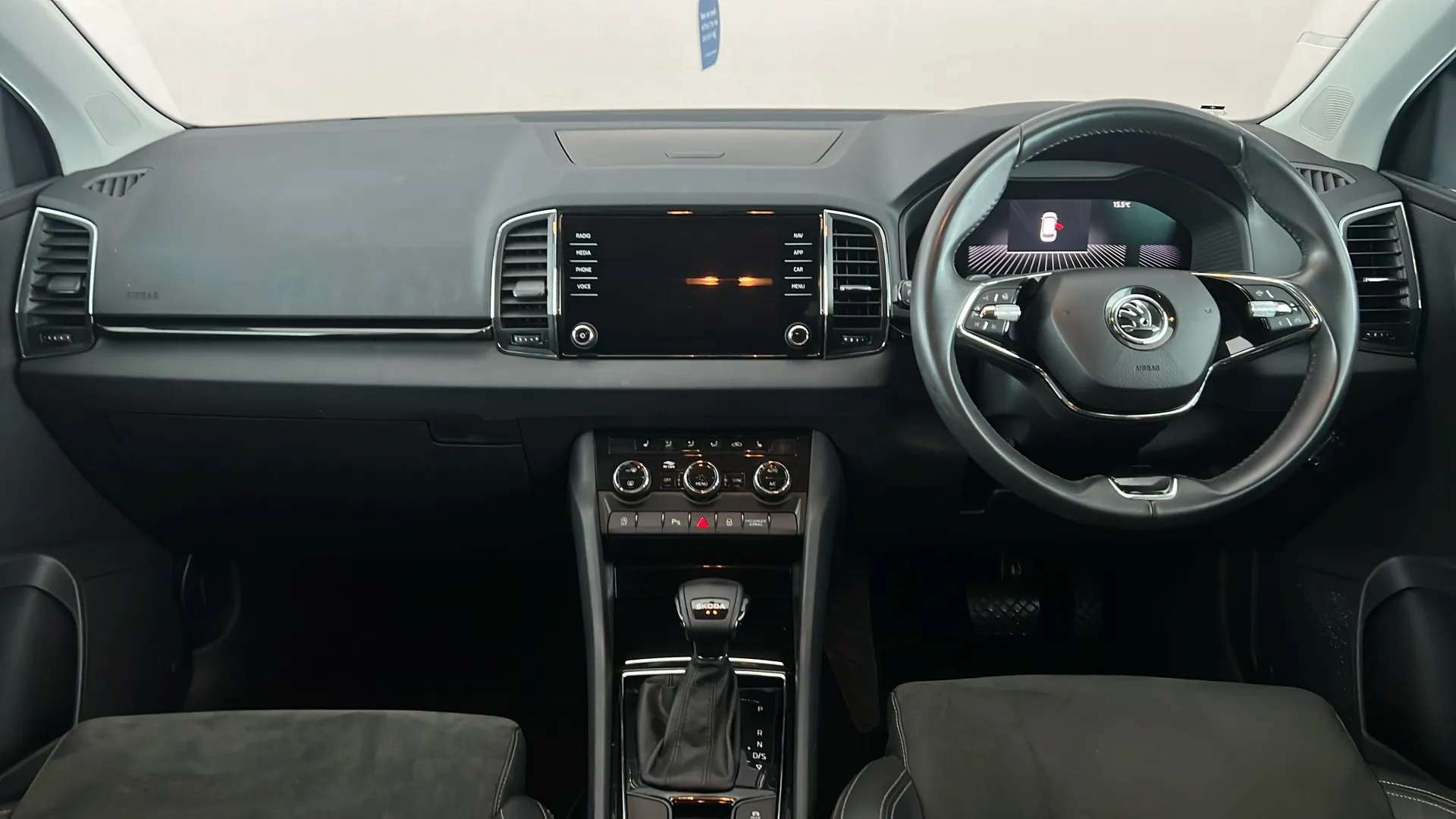2023 SKODA KAROQ 2023 SKODA KAROQ
