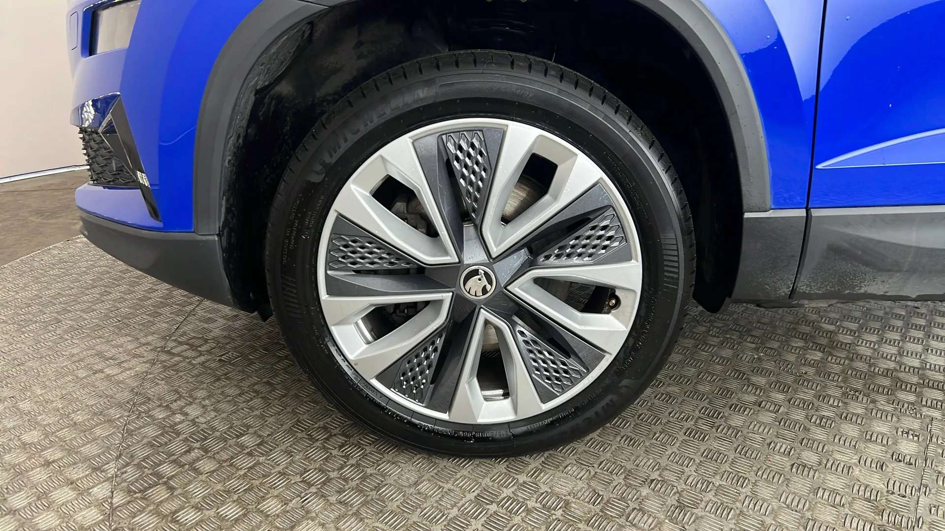 2023 SKODA KAROQ 2023 SKODA KAROQ
