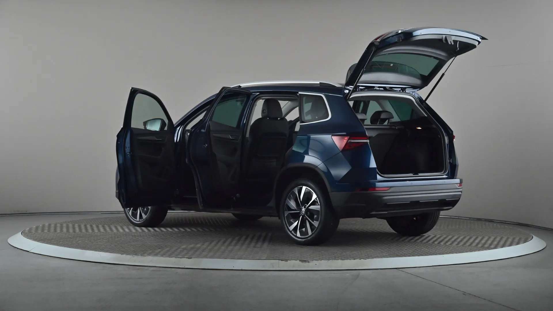 2023 SKODA KAROQ 2023 SKODA KAROQ