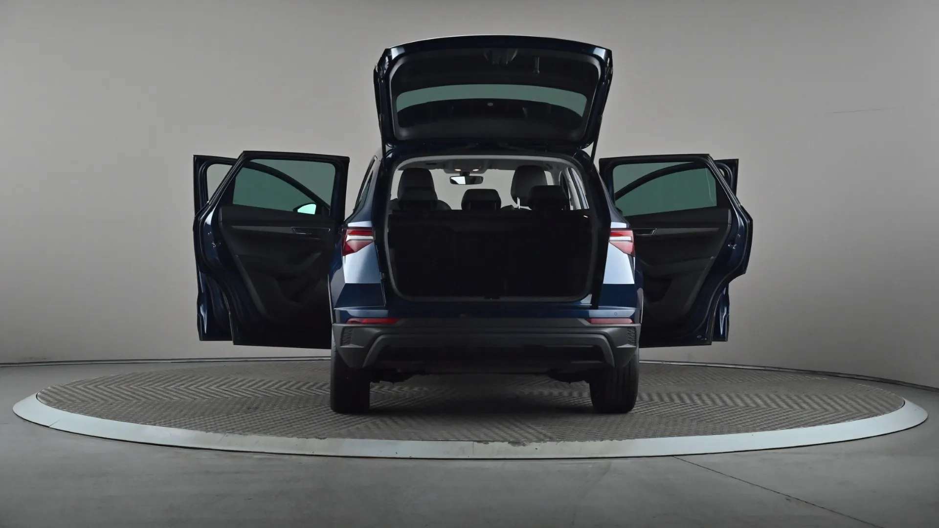 2023 SKODA KAROQ 2023 SKODA KAROQ