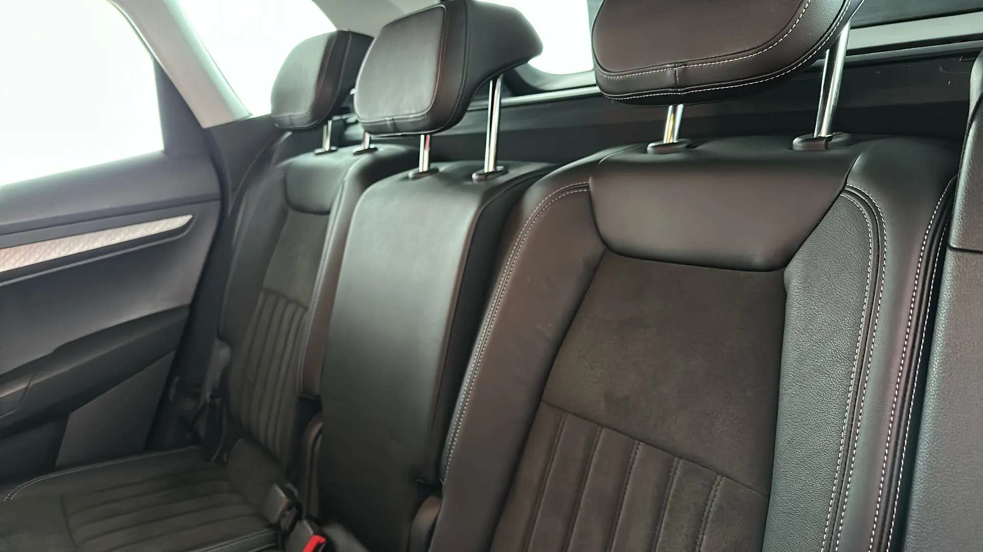 2023 SKODA KAROQ 2023 SKODA KAROQ