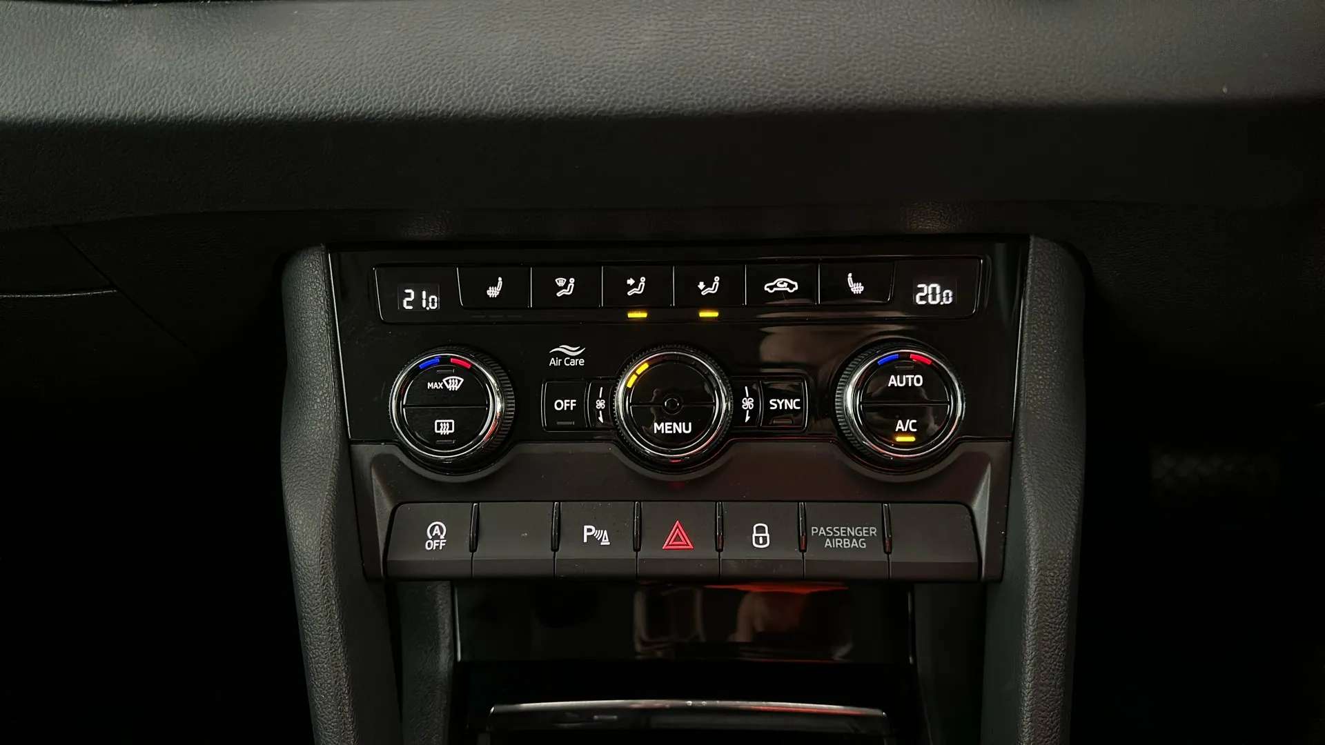 2023 SKODA KAROQ 2023 SKODA KAROQ