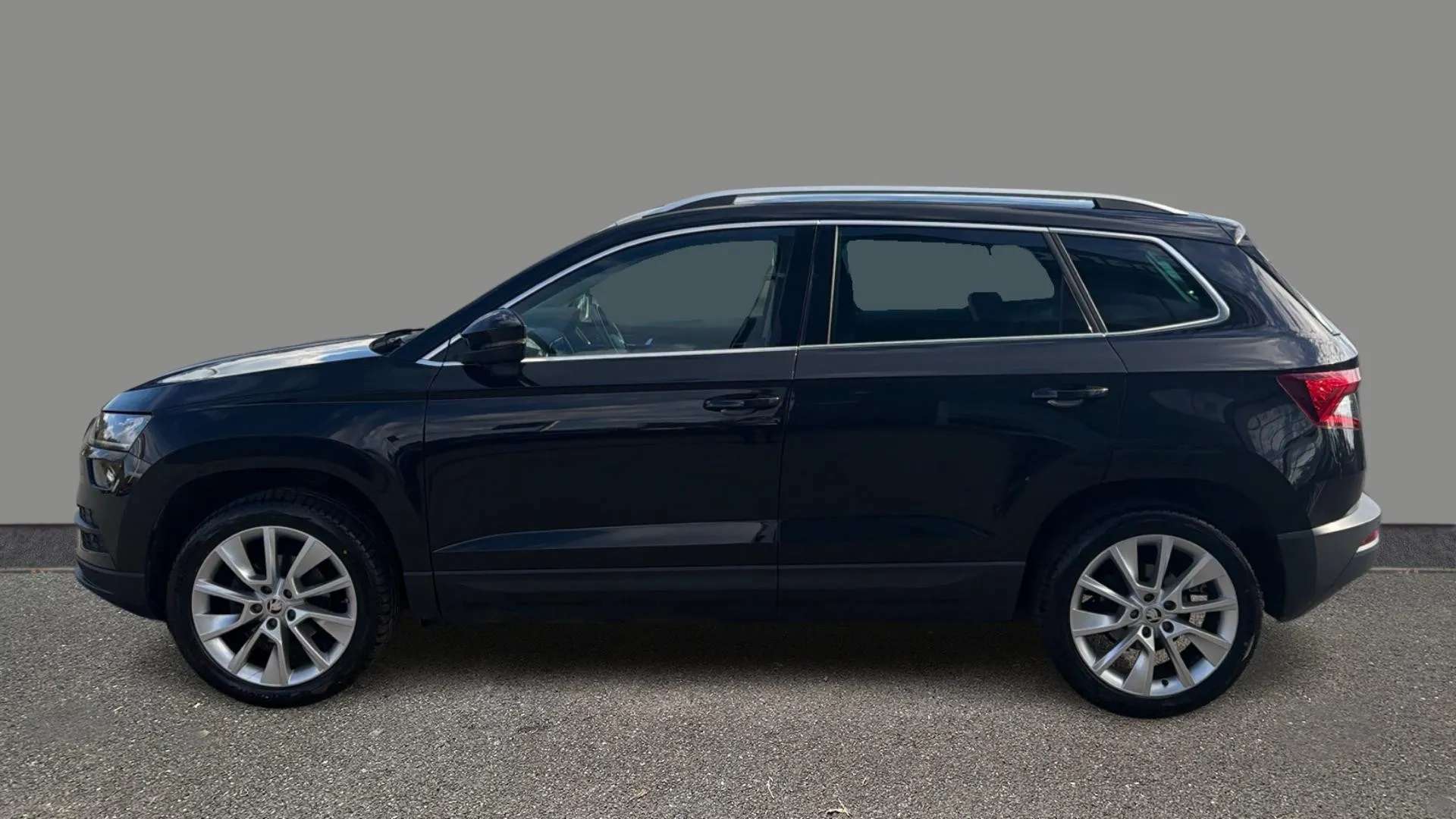 A 2019 SKODA KAROQ 1.5 TSI SE L DSG A 2019 SKODA KAROQ 1.5 TSI SE L DSG