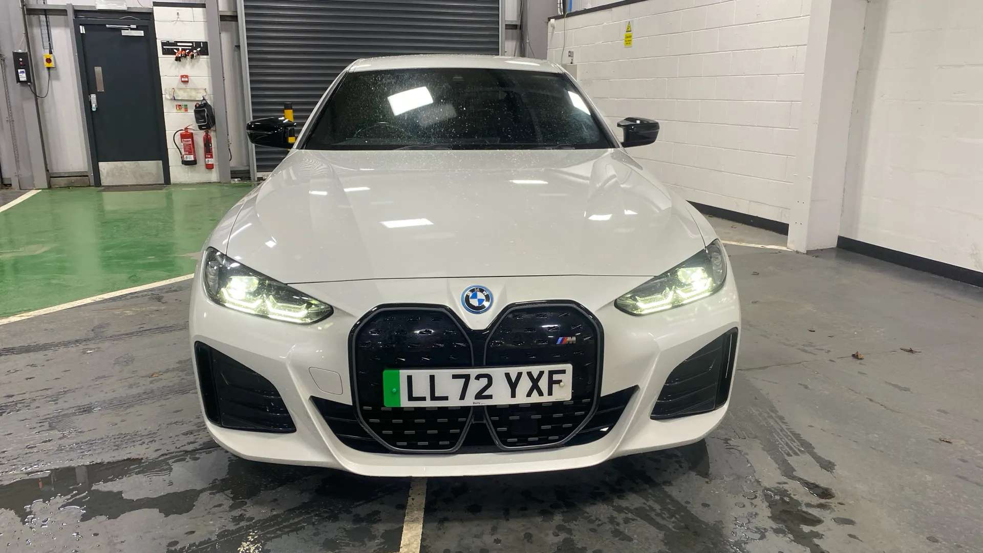 A 2022 BMW I4 400kW M50 83.9kWh Auto A 2022 BMW I4 400kW M50 83.9kWh Auto