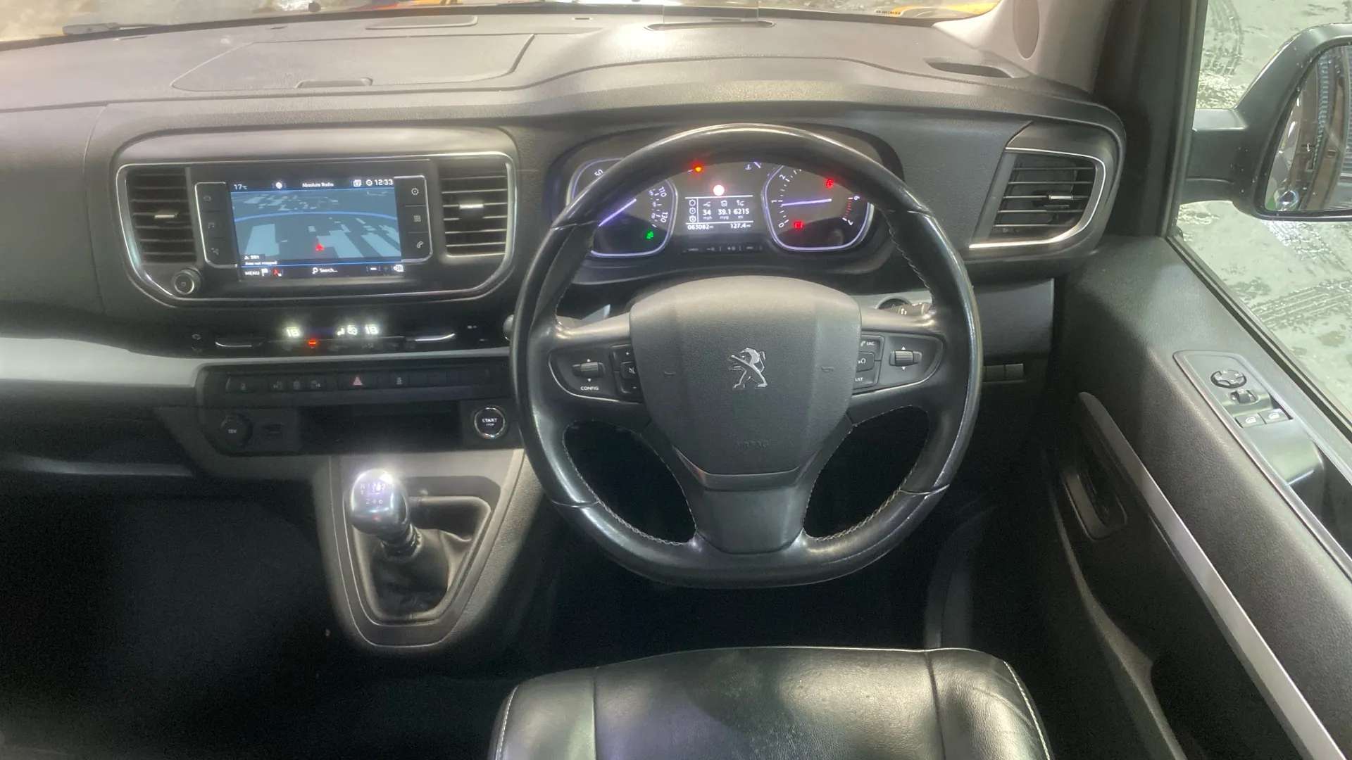 2018 PEUGEOT TRAVELLER 2018 PEUGEOT TRAVELLER